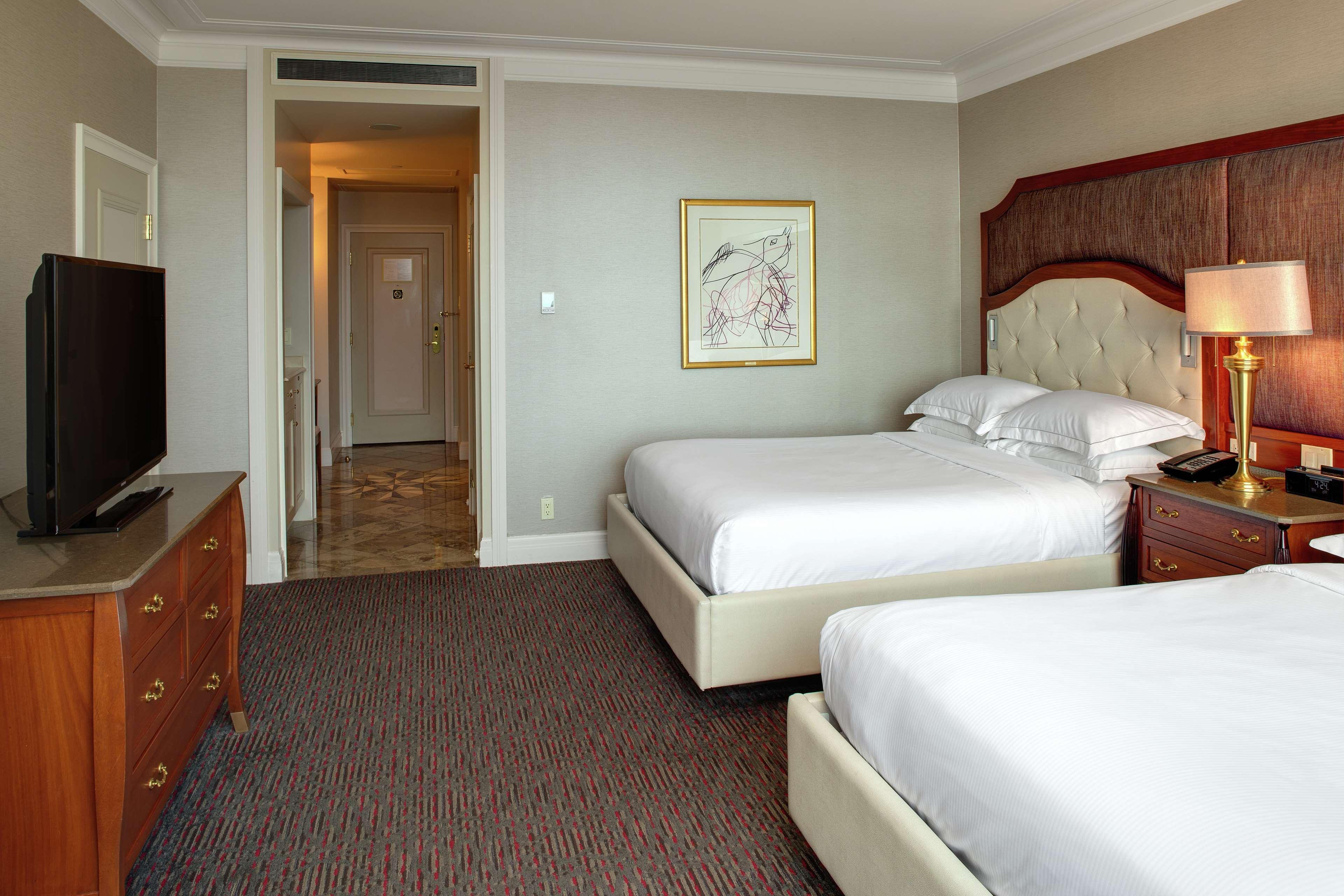 ฮิลตัน ลัค ลีมี โฮเต็ล Hotel กาติโน ภายนอก รูปภาพ