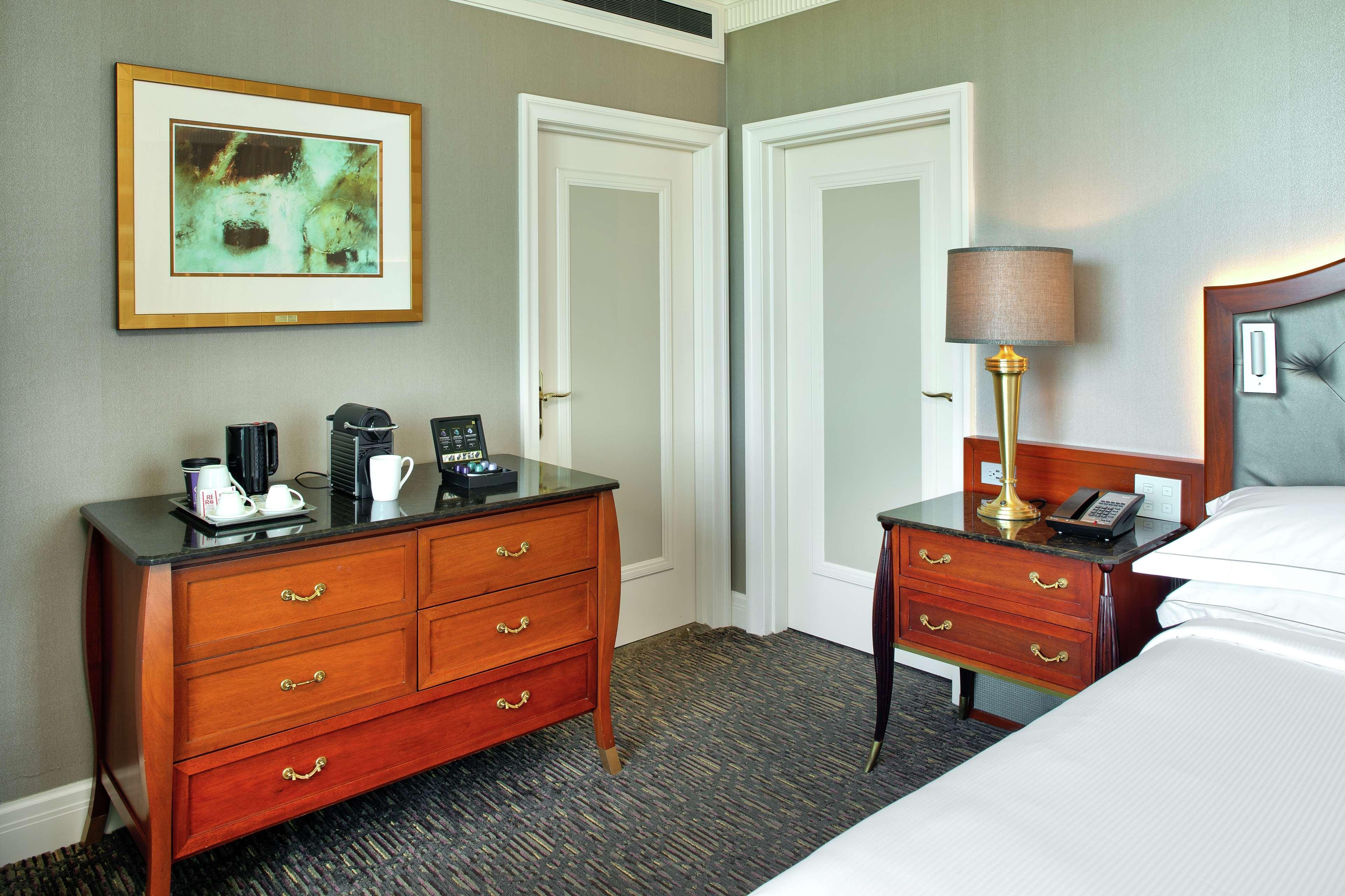 ฮิลตัน ลัค ลีมี โฮเต็ล Hotel กาติโน ภายนอก รูปภาพ