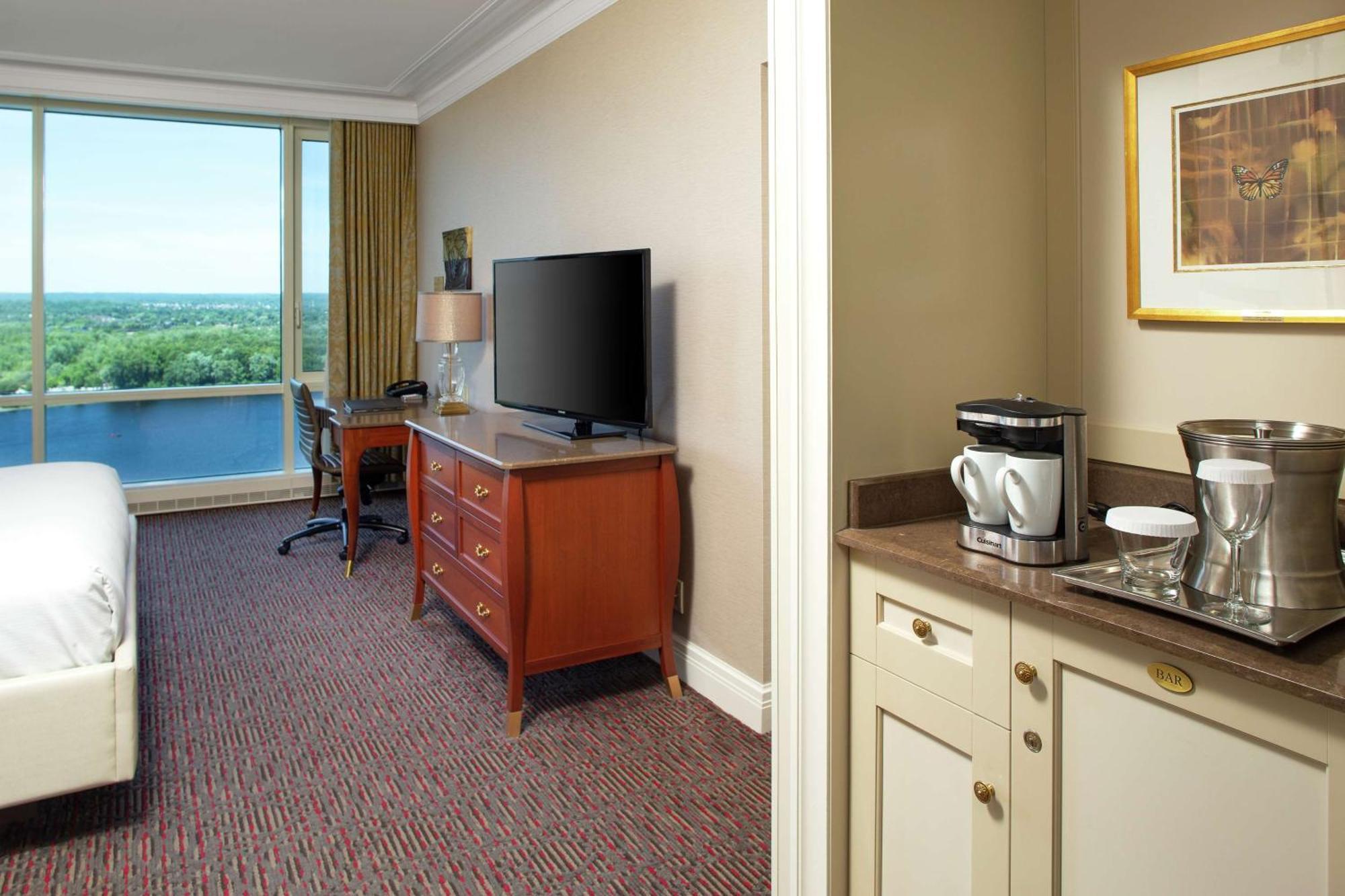 ฮิลตัน ลัค ลีมี โฮเต็ล Hotel กาติโน ภายนอก รูปภาพ